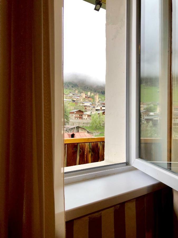 Travel Inn House Mestia • Მოგზაურის Სახლი Екстер'єр фото